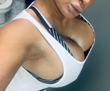 Sexxystarr77