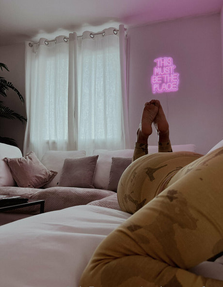 Naken läckt OnlyFans-bild av Underswayfeet