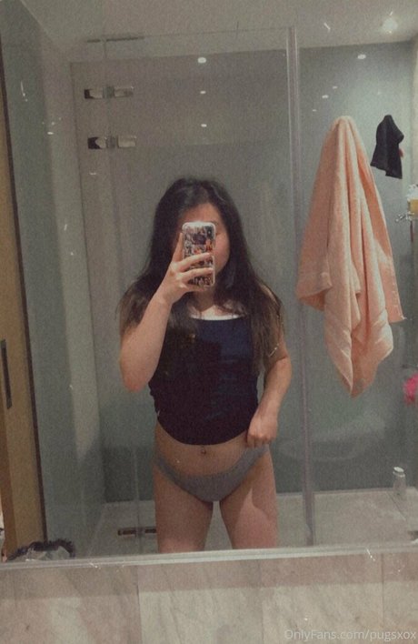Pugsxox OnlyFans 유출 누드 사진