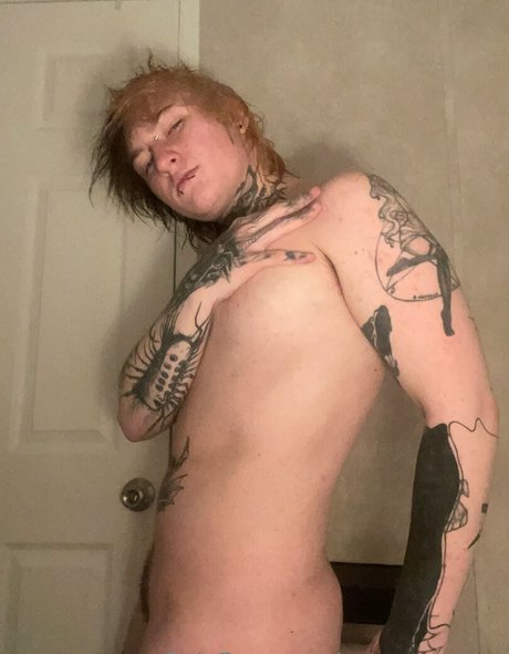 Naakte gelekte OnlyFans-foto van Satansmaster