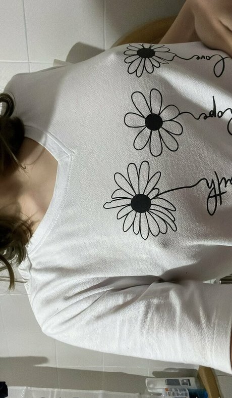 Nøgent lækket OnlyFans-billede af Imgardenia