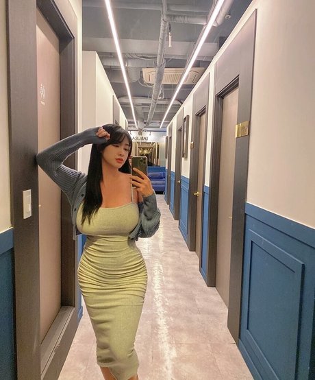 Naken lekkede OnlyFans-bilde av Tasha Y