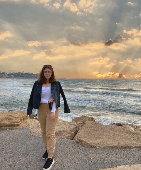 Sasha Shtern