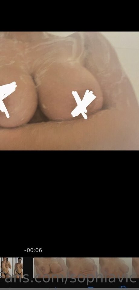 Nacktes geleaktes OnlyFans-Foto von Victoriaverr
