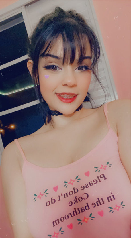 Foto nua vazada do OnlyFans de Feh Mark
