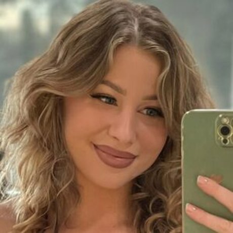 Nahá fotka uniklých OnlyFans od Slingingcheeks