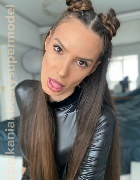 Balkanianbustysupermodel