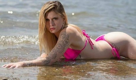 Nagie wyciekłe zdjęcie OnlyFans od Honeybaby0569