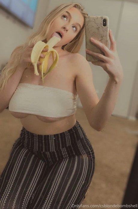 Alasti lekkinud OnlyFans-i pilt Cassandrajsteele