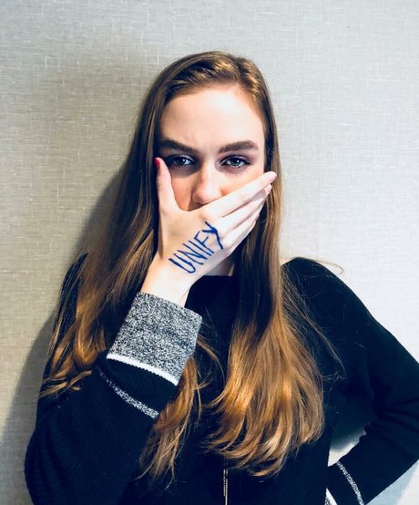 Nahá fotka uniklých OnlyFans od Madison Lintz