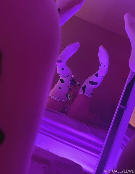 Foto di nudo di fuga di OnlyFans di Virtuallylewd