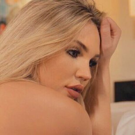 Fuegobellaaa  nude leaked OnlyFans photo