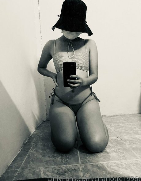 Charlotte1996t OnlyFans泄露裸照