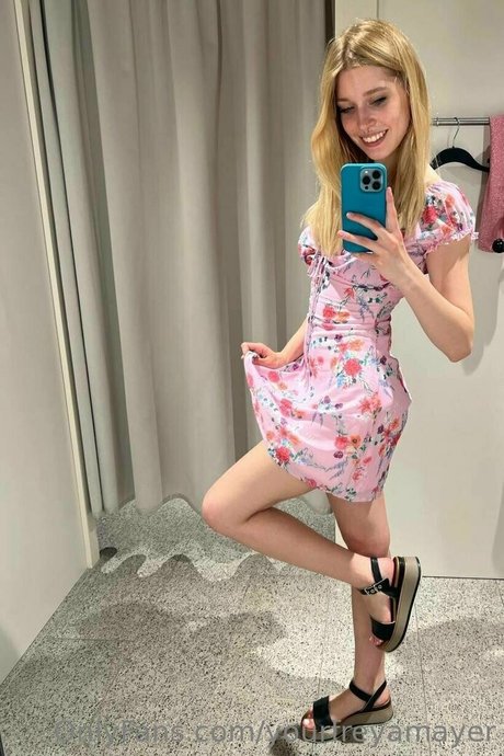 Foto nua vazada do OnlyFans de Freyamayer