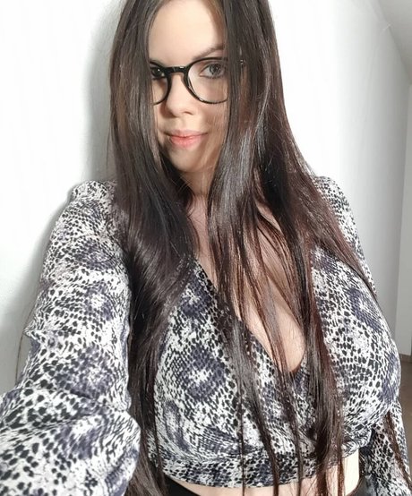 Nina Nightbloom