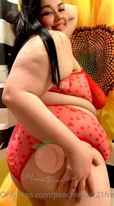 Mamapeachxoxofree OnlyFans泄露裸照