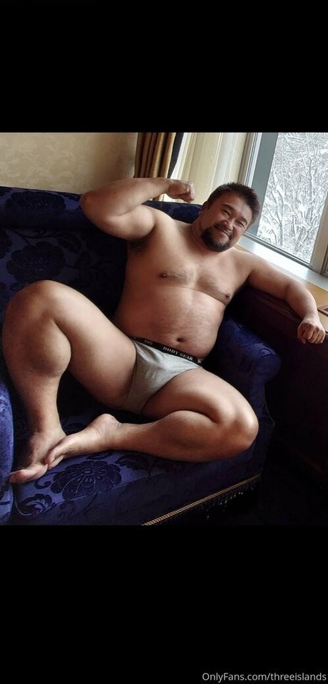 Naken läckt OnlyFans-bild av Threeislands