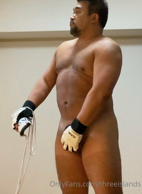 Nahá fotka uniklých OnlyFans od Threeislands