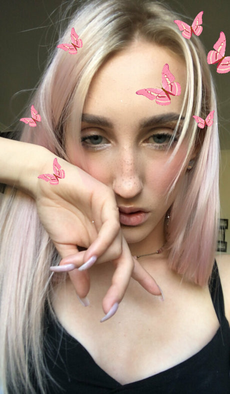 Nahá fotka uniklých OnlyFans od Littleponnypink
