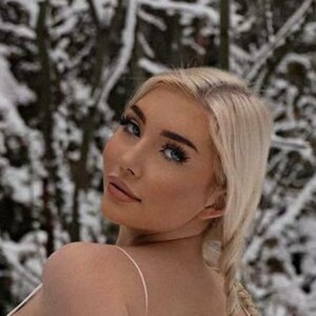 Naken läckt OnlyFans-bild av Brooke Michelle