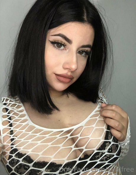 Foto nua vazada do OnlyFans de Xvalfree
