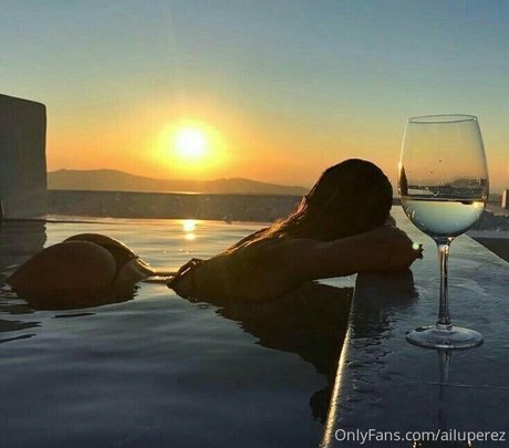 Foto nua vazada do OnlyFans de Ailuperez