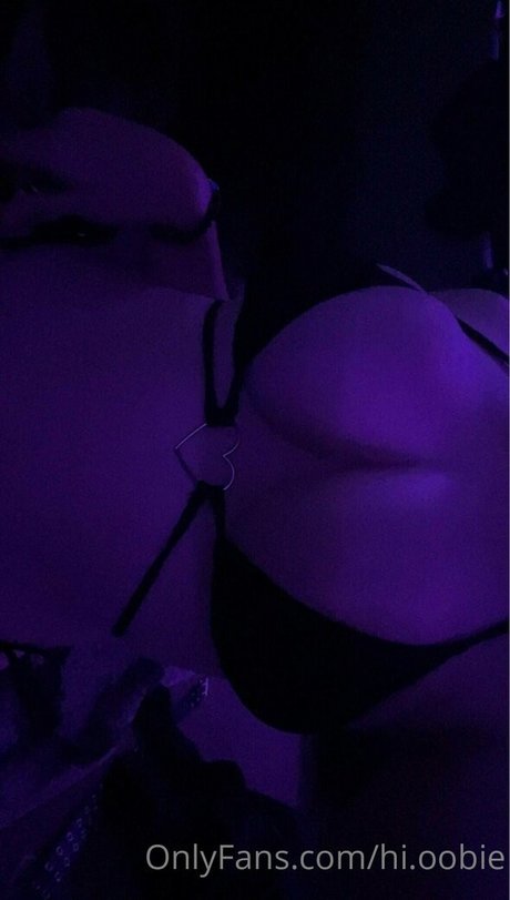 Nahá fotka uniklých OnlyFans od Hioobs