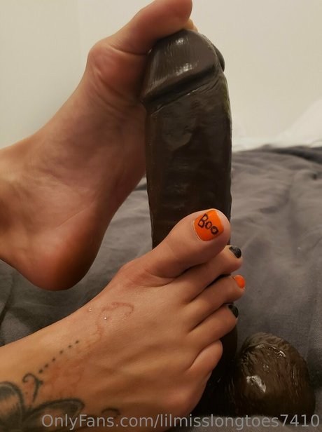 Naakte gelekte OnlyFans-foto van Lilmisslongtoes7410