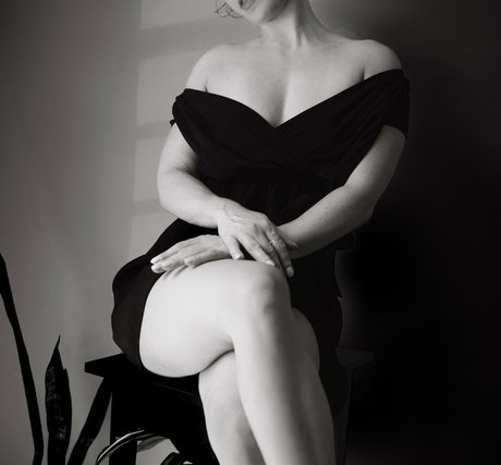 Naakte gelekte OnlyFans-foto van Misssamodiva