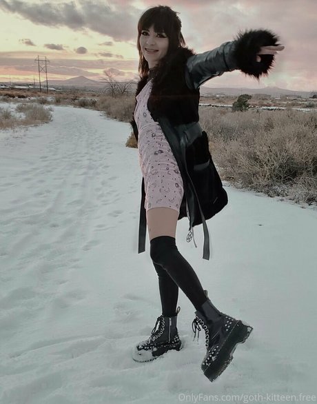 Gothkitteenfree