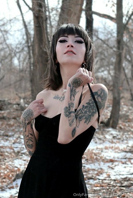 Gothkitteenfree