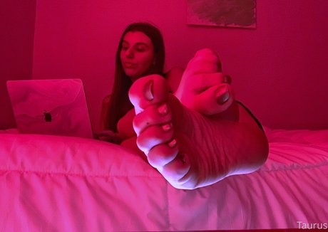 Foto nua vazada do OnlyFans de Tastytaurustoes