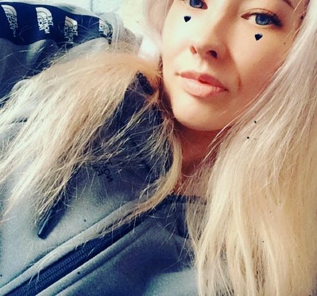 Nahá fotka uniklých OnlyFans od Scotts Couple