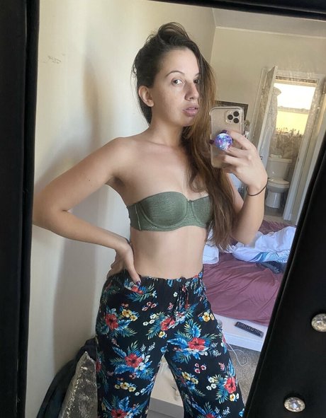 Naken läckt OnlyFans-bild av Missashlynn