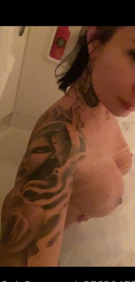 Photo nue de fuite OnlyFans de Jenna Skiba