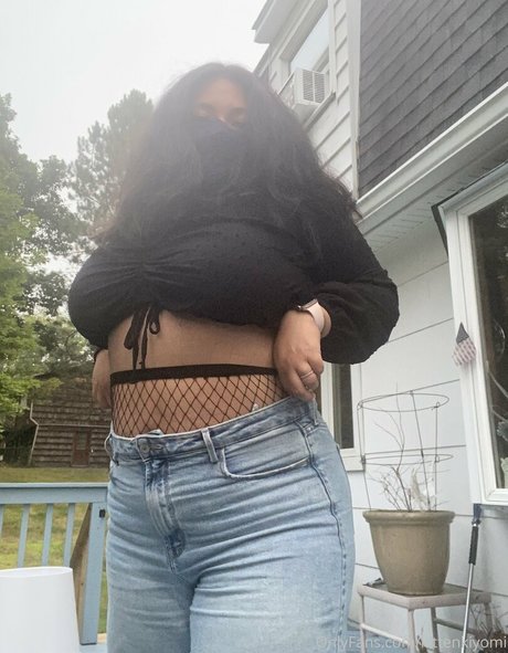 Nagie wyciekłe zdjęcie OnlyFans od Kittenkiyomi