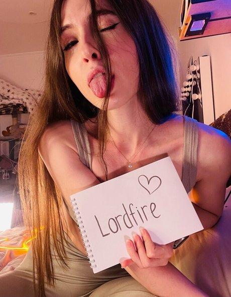 Tangerin Asmr OnlyFans泄露裸照