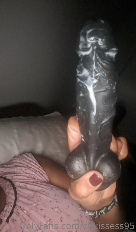 Cbkissess95