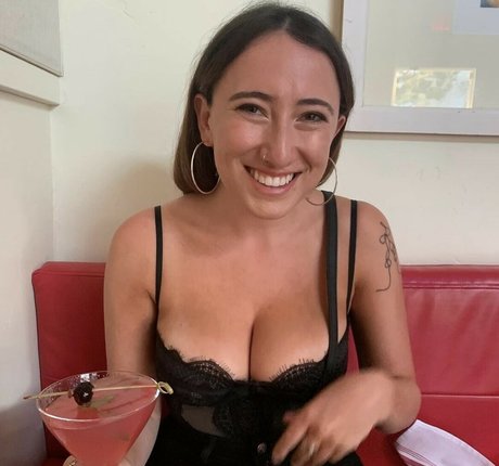 Nahá fotka uniklých OnlyFans od Funnyhotandnice
