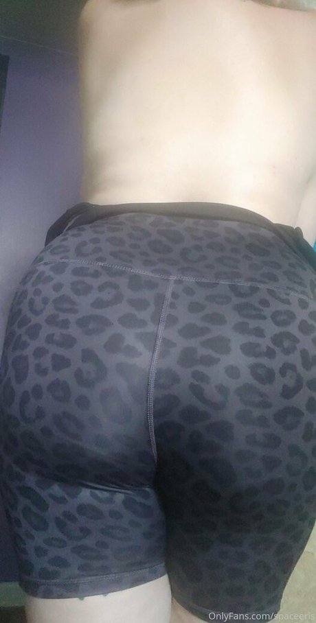 Nahá fotka uniklých OnlyFans od Spaceeris
