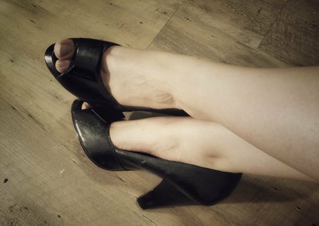 Nahá fotka uniklých OnlyFans od Claratoes