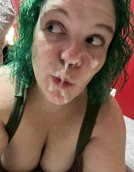 Naken läckt OnlyFans-bild av Kindlenark