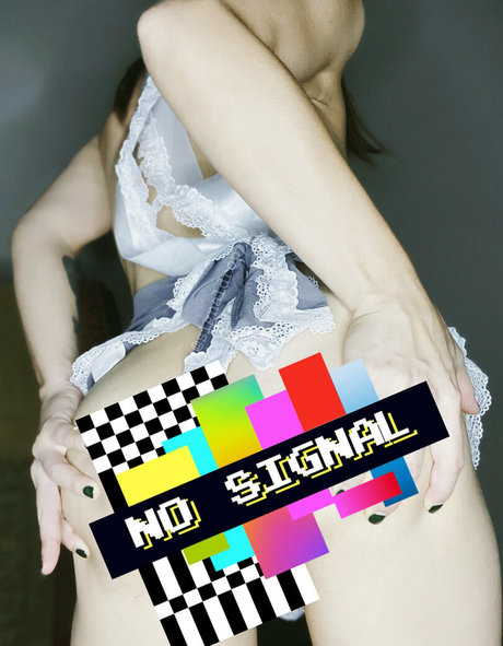Обнаженная фотография утечки OnlyFans от Signaldropfree