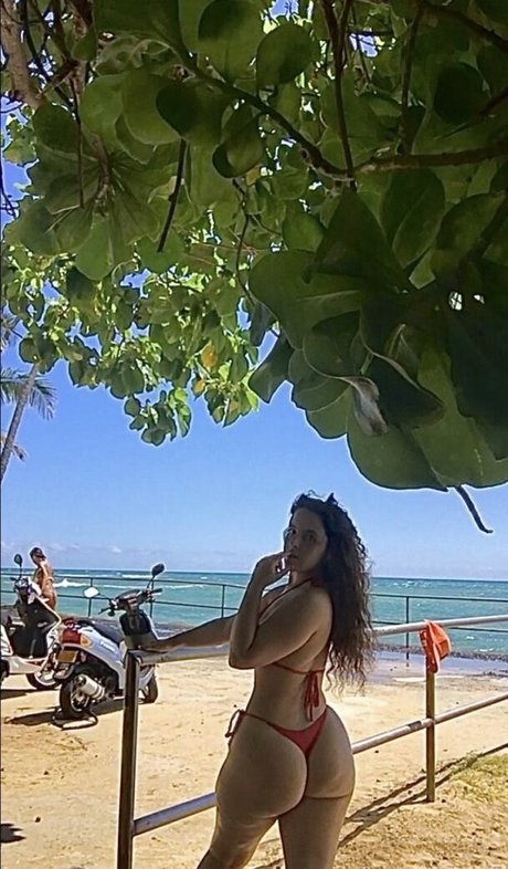 Nahá fotka uniklých OnlyFans od Susannah