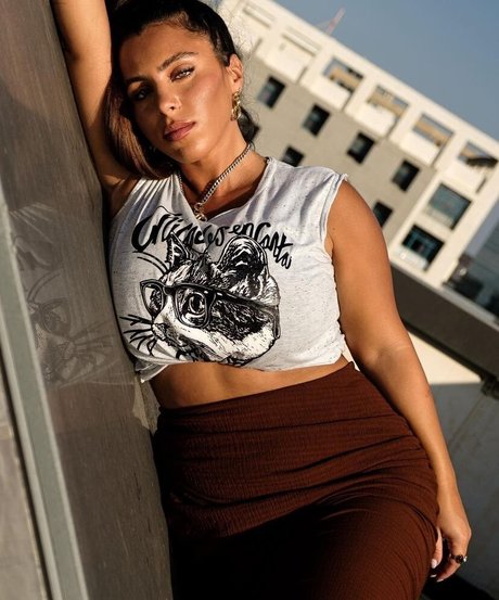 Tami Bar