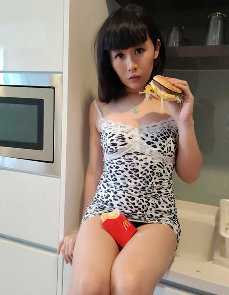 Itsbellaadrianna