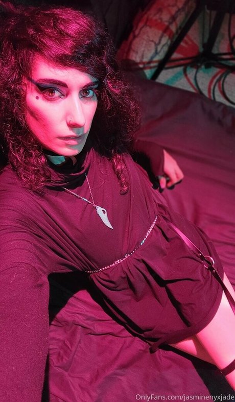 Nagie wyciekłe zdjęcie OnlyFans od Jasminenyxjade