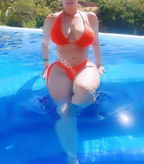 Naken läckt OnlyFans-bild av Sharon Gdl