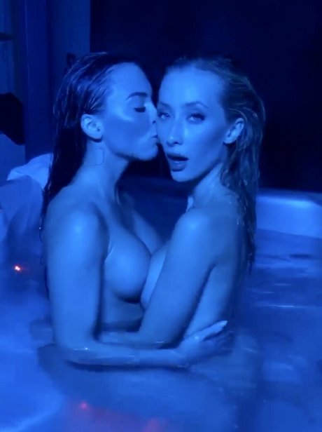 Naken läckt OnlyFans-bild av Courtneymeyers18