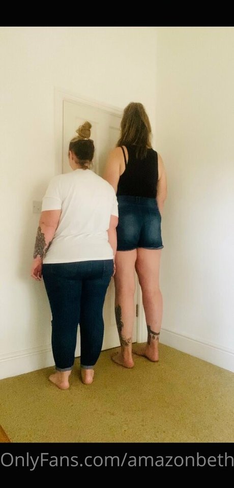 Amazonbeth6foot6
